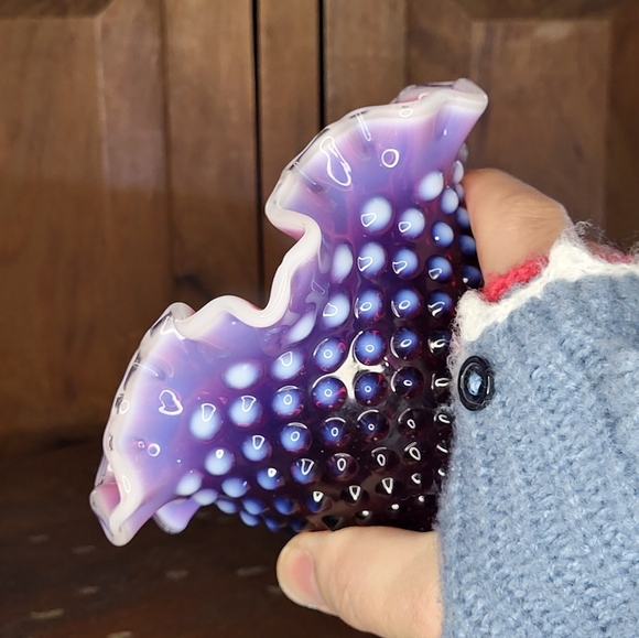 Fenton Art Glass Plum Opalescent Hobnail Ruffled Compote. - Picture 7 of 17